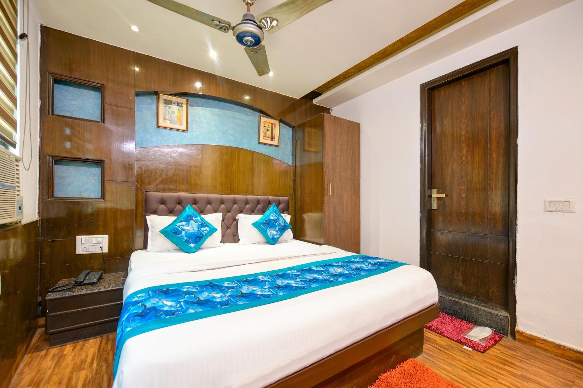 Hotel Le Grand - Walk-In From Rk Ashram Metro Station Nueva Delhi Exterior foto